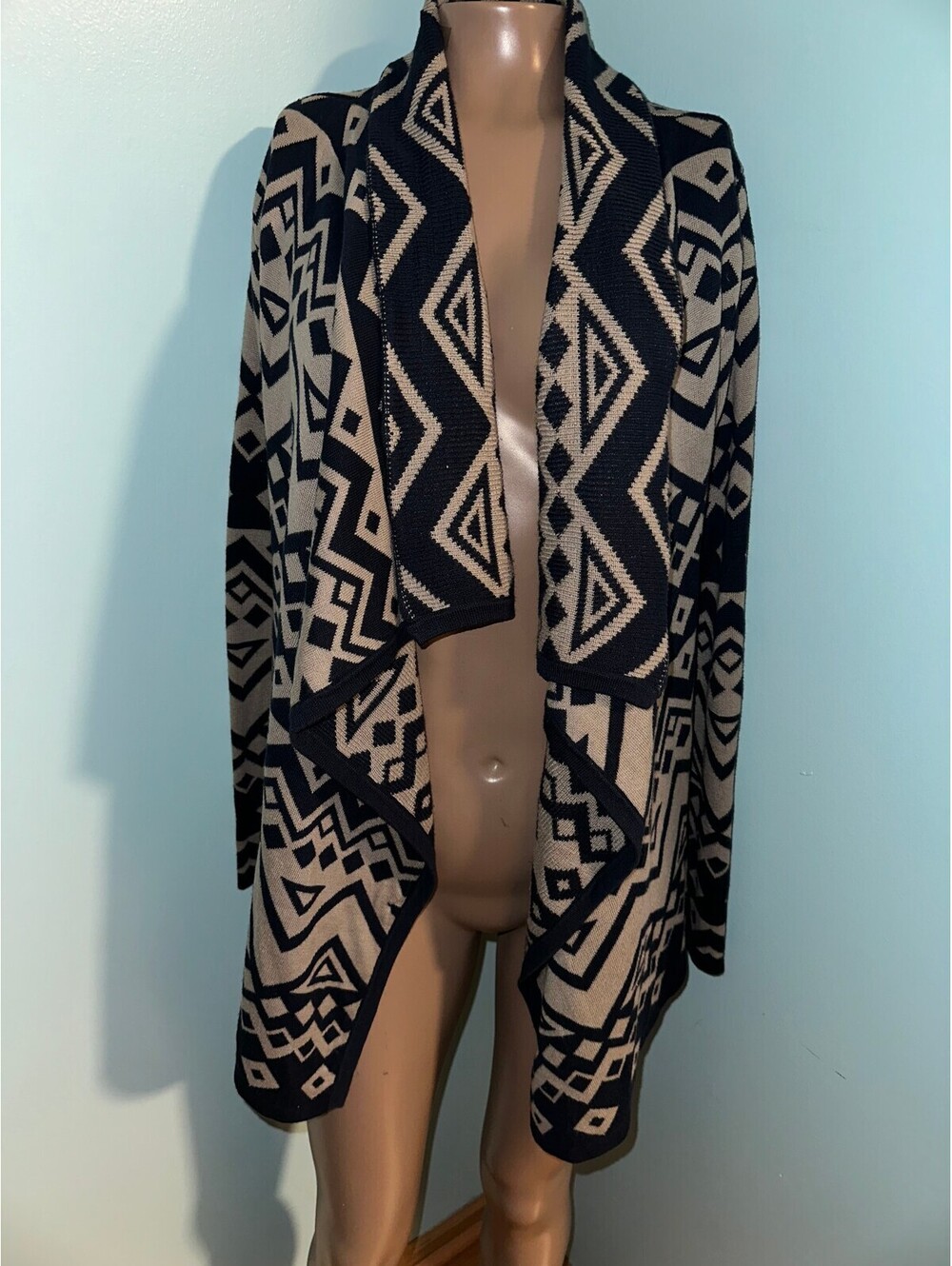 THML Women's Black/Beige Boho Geometric Pattern Cardigan XS